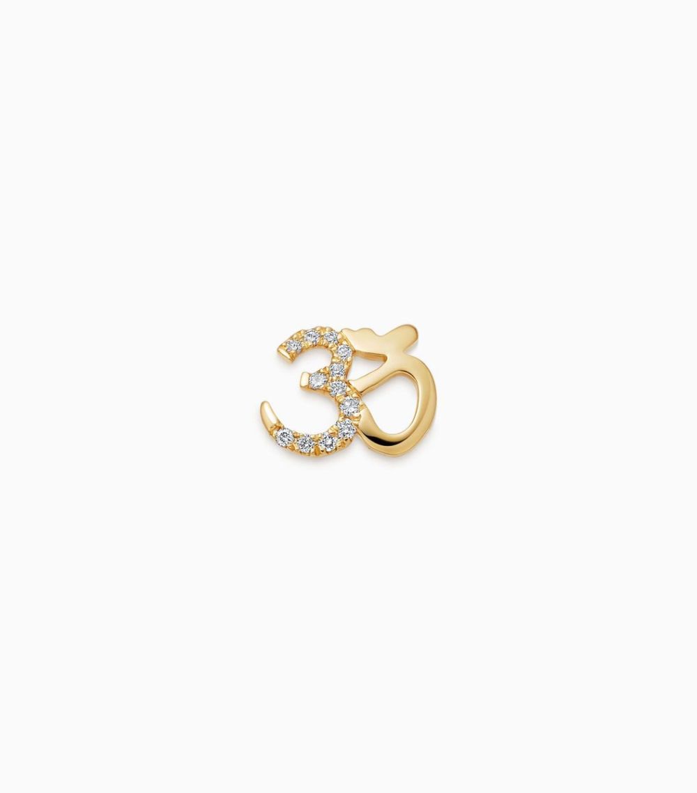 18kt solid yellow gold diamond OM symbol for her locket pendant